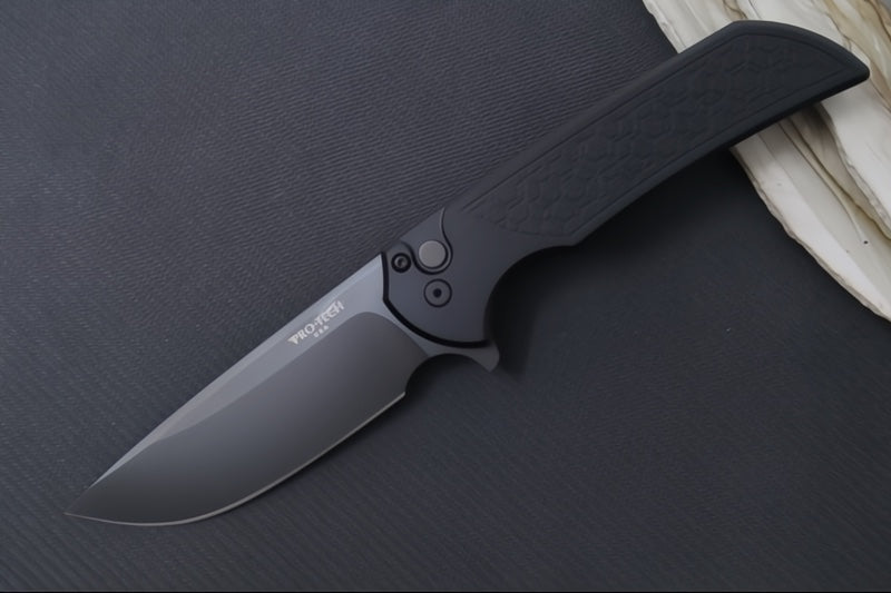 Pro Tech Mordax - Drop Point / Black DLC Finished CPM-Magnacut blade / "Gridlock" Black Anodized Aluminum Handle MX106-Gridlock - Northwest Knives