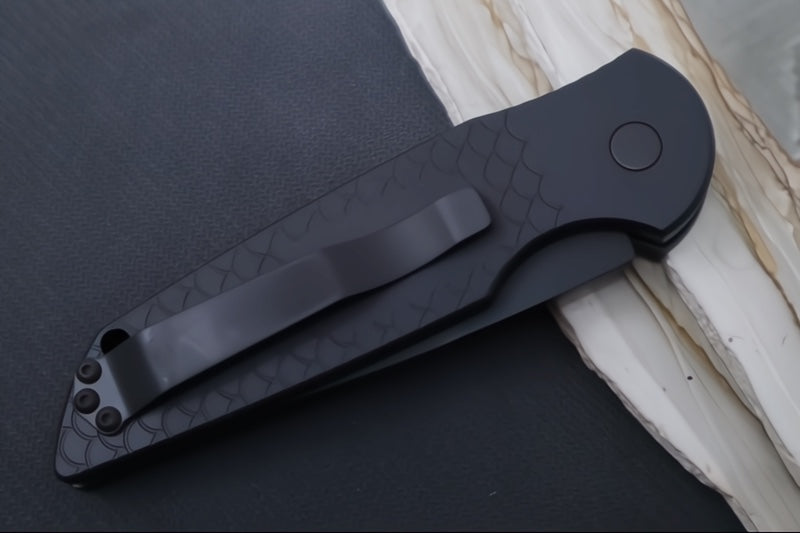 Pro Tech Tactical Response 3 Operator - Black Anodized Aluminum Handle / Fish Scales Texture / Tritium Push Button TR-3-X1-OPERATOR