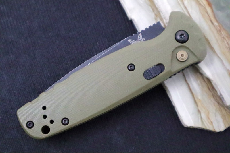 Benchmade 4300BK-02 CLA - DLC Battlewash Black Finish / CPM-Magnacut Steel / OD Green G-10 Handle