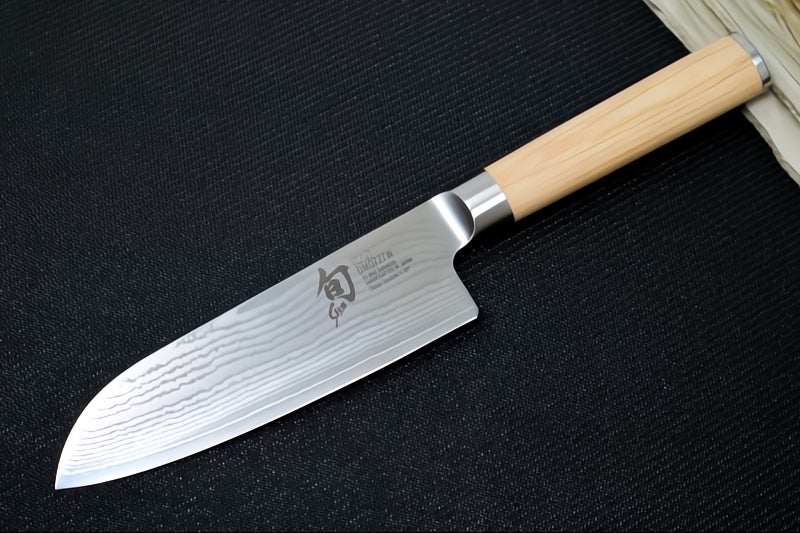 Shun Classic Blonde - 5.5" Santoku Knife - 69 Layered Damascus - Made in Seki City, Japan - Northwest Knives