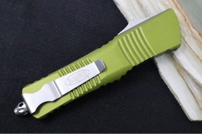 Microtech Combat Troodon OTF - Stonewash Finish / Dagger Blade with Partial Serrates / Green Aluminum Handle - 142-11OD