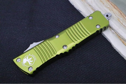 Microtech Combat Troodon OTF - Stonewash Finish / Single Edge Blade / Green Aluminum Handle - 143-10OD