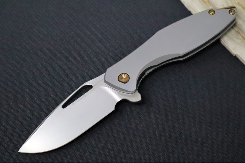 Koenig Arius - Standard Smooth Titanium Handle - Burnished Blade with Polished Flats - Bronzed Spacer & Hardware - Blasted Clip (Gen 4) AR11111331