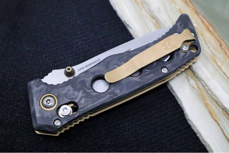 Benchmade 273-03 Mini Adamas - Drop Point Blade / CPM-Magnacut Steel / Black Marbled Carbon Fiber Handle