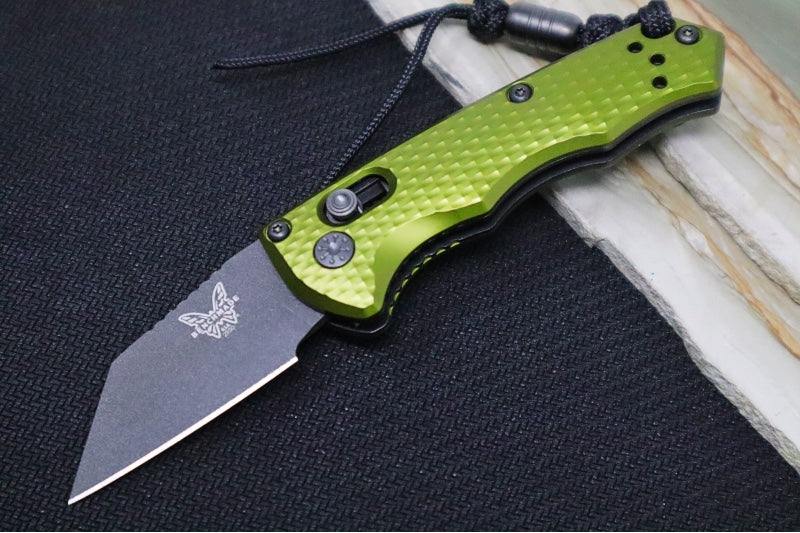 Benchmade 2950BK-2 Partial Immunity Auto - Cobalt Black Cerakote Finish  / CPM-M4 Steel / Wharncliffe Blade / Woodland Green Anodized Aluminum Handle