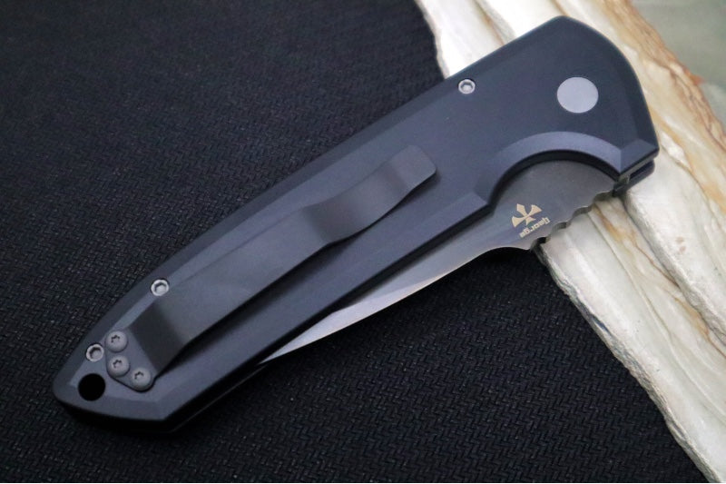 Pro Tech Rockeye Auto - Black Textured Aluminum Handle / Smoky Grey DLC CPM-D2 Blade LG325-D2