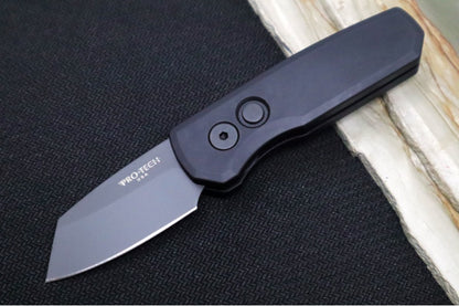 Pro Tech Runt Auto - Black Aluminum Handle / Black DLC Reverse Tanto Blade / Magnacut Steel R5403