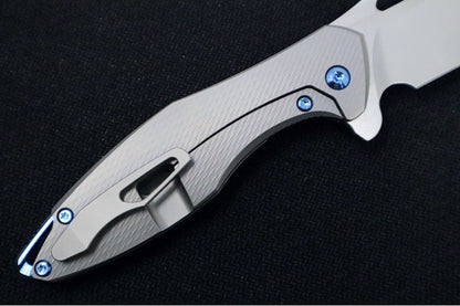 Koenig Mini Arius - Standard with Corda Patterned Handle - Stonewashed Blade with Polished Flats - Blue Spacer & Hardware (Gen 1)