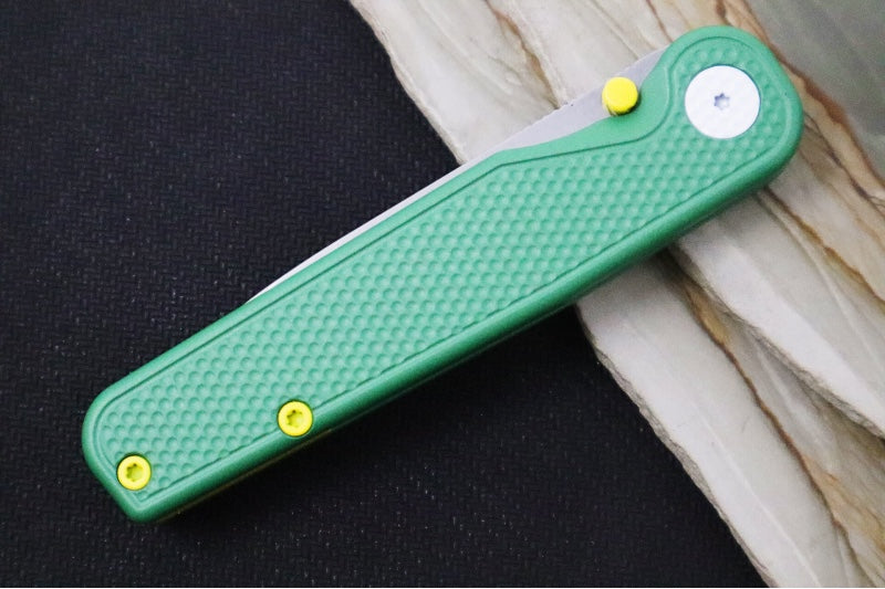 Tactile Turn Rockwall Thumbstud Fairway- Cerakoted Textured Titanium Handle / Magnacut Steel / Drop Point Blade