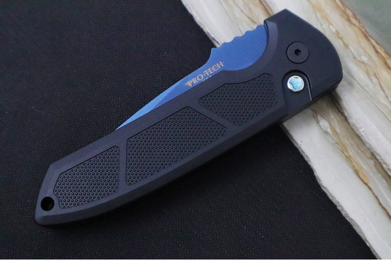 Pro Tech Rockeye Auto - Textured Black Aluminum Handle / Pearl Push Button / Blue Sapphire PVD Blade / CPM-S25VN Steel Blade LG307-SB