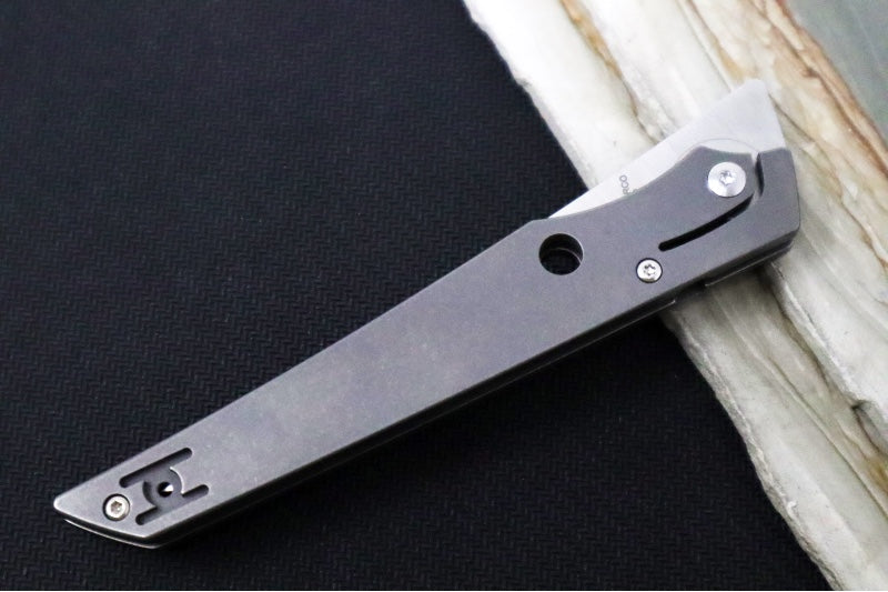 Spyderco COBOL SLipIt - Full TItanium Handle / M390 Steel / Upsweep Blade C273TIP