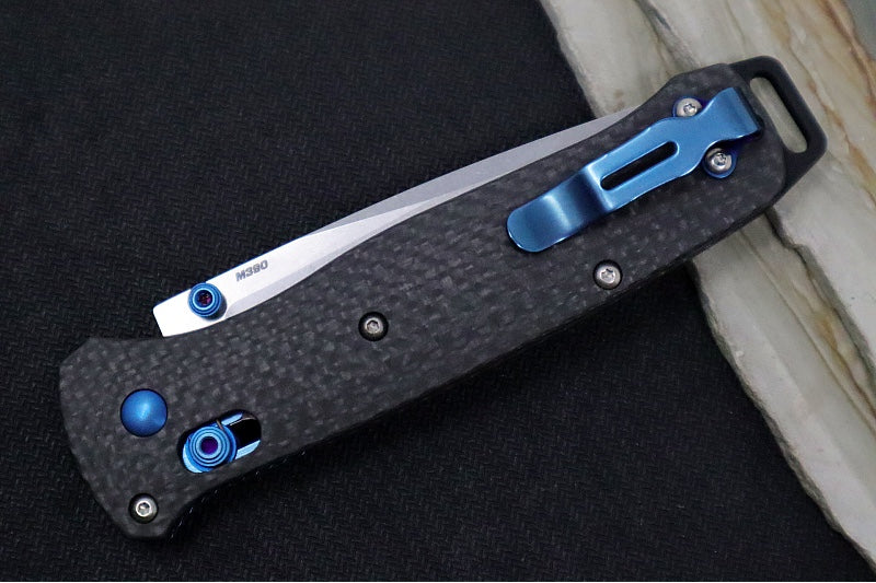 Benchmade 537-09 Bailout - M390 Steel / Tanto Blade/ Stonewash Finish / Black Carbon Fiber Handle with Blue Accents