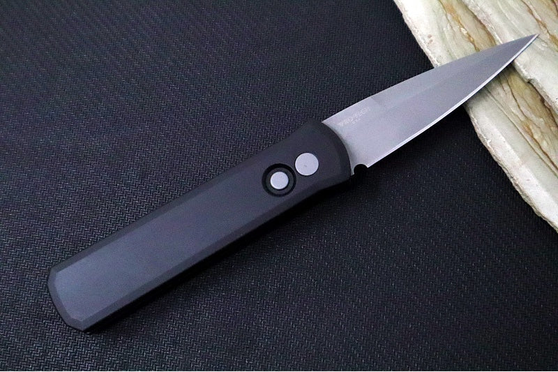 Pro Tech Godson Auto LEFTIE - Black Anodized Aluminum Handle / 154CM Steel / Blasted Finish 720-LH