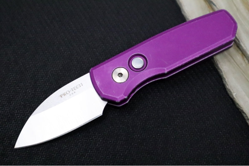 Pro Tech Runt Auto Blade Show West Exclusive - Smooth Battleworn Textured Aluminum Handle / Machine Satin Wharncliffe Blade / CPM-Magnacut Steel / Mother of Pearl Button BSW25.Runt5.1 - Northwest Knives