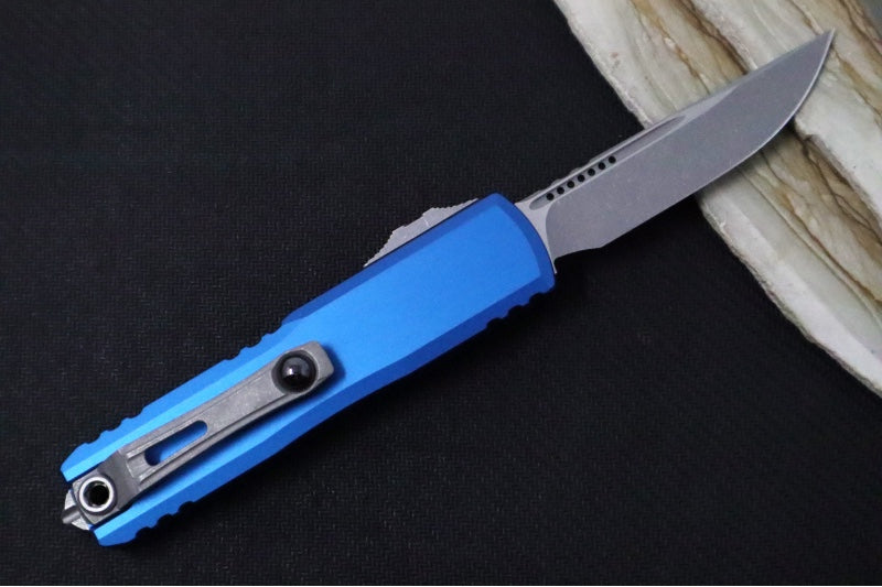 Microtech UTX-85 OTF Gen IV- Single Edge Blade / Apocalyptic Finish / Blue Anodized Aluminum Handle 12314-10APBL