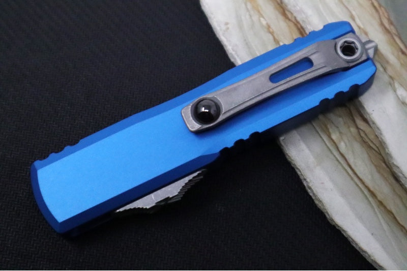 Microtech UTX-85 OTF Gen IV- Single Edge Blade / Apocalyptic Finish / Blue Anodized Aluminum Handle 12314-10APBL