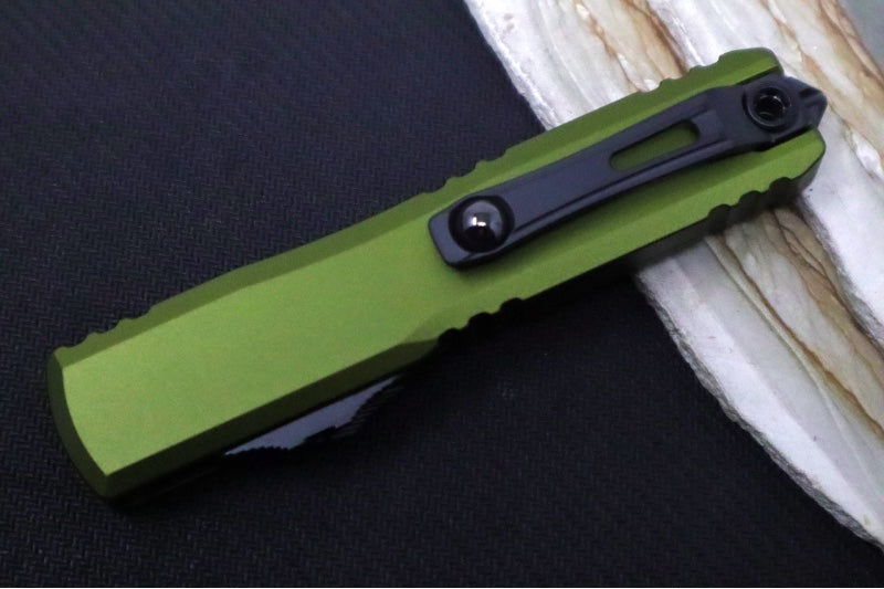 Microtech Ultratech Gen IV OTF - Black Finish / Dagger Blade / OD Green Anodized Aluminum Handle 11224-1OD