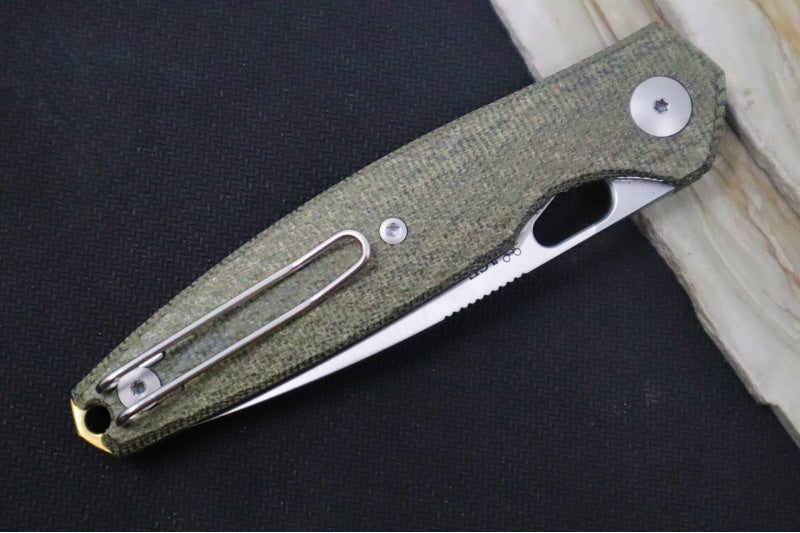 GiantMouse REO Folder - CPM-Magnacut Steel / Drop Point Blade / Green Canvas Micarta Handle REO-GRN-CANVAS