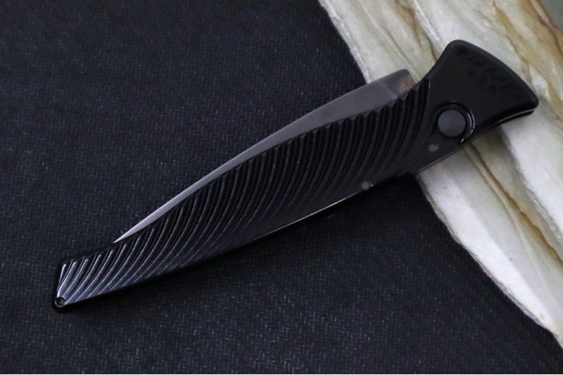 Piranha Knives "DNA" - Black Blade / CPM-S30V Blade / Black Aluminum Handle