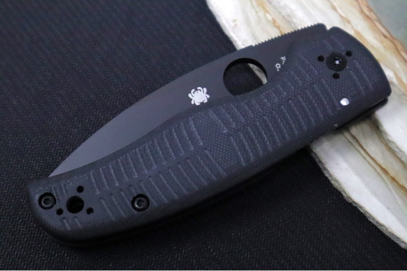 Spyderco Shaman Salt - Textured Black G10 / Black DLC Finish / Drop Point Blade / CPM-Magnacut Steel C229GMCBKP