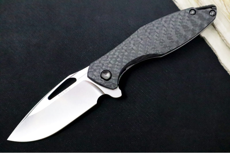 Koenig Arius - Standard With Black Carbon Fiber - Stonewashed Blade with Polished Flats - Black DLC Hardware & Spacer (Gen 4) - Northwest Knives