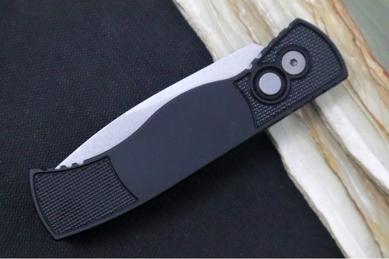 Pro Tech Tactical Response 2 Auto - Black Handle / Textured Corners / Stonewash Blade / CPM-Magnacut Steel TR201