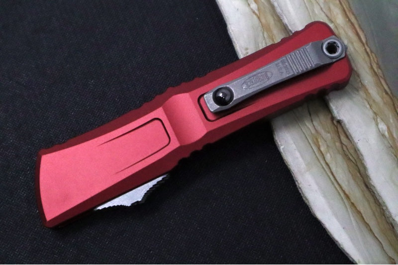 Microtech Combat Troodon OTF Gen III - Apocalyptic Finish / Drop Point Blade / Merlot Anodized Aluminum Handle - 1143-10APMR