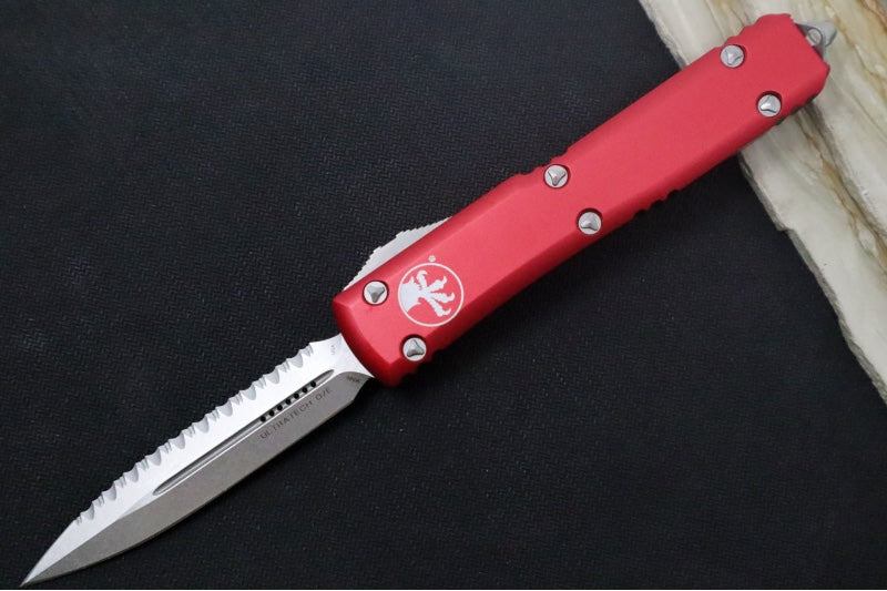 Microtech Ultratech OTF - Dagger Blade with Full Serrate / Stonewash Finish / Red Aluminum Handle 122-12RD