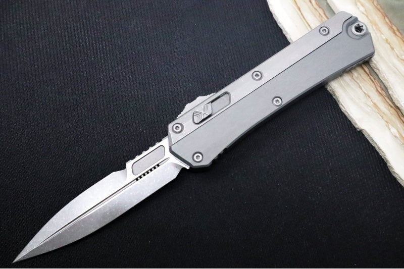 Microtech Glykon OTF - Bayonet Blade / Apocalyptic Finish / Nickel Boron Internals / Natural Aluminum & Titanium Handle Scales 184-10APNC