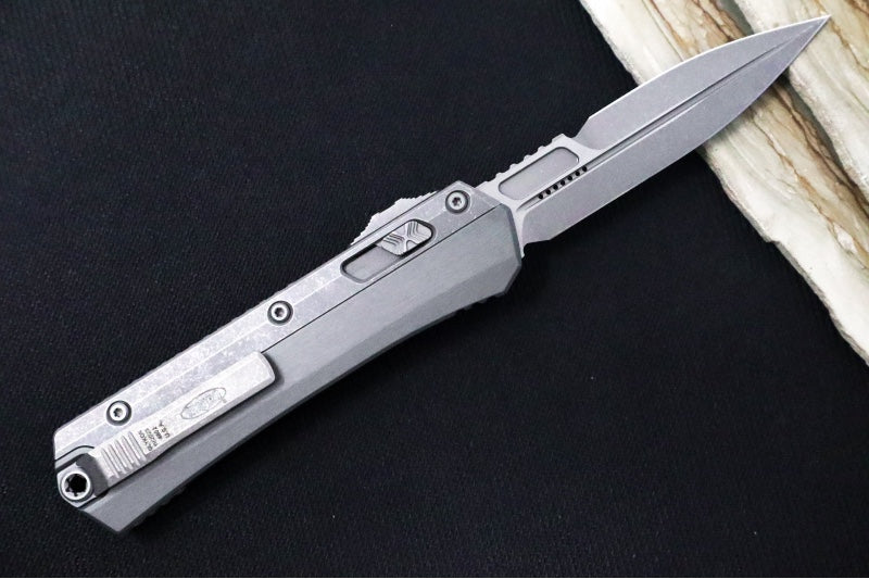 Microtech Glykon OTF - Bayonet Blade / Apocalyptic Finish / Nickel Boron Internals / Natural Aluminum & Titanium Handle Scales 184-10APNC
