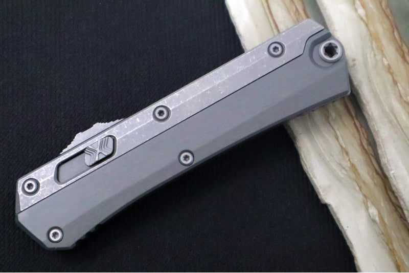 Microtech Glykon OTF - Bayonet Blade / Apocalyptic Finish / Nickel Boron Internals / Natural Aluminum & Titanium Handle Scales 184-10APNC