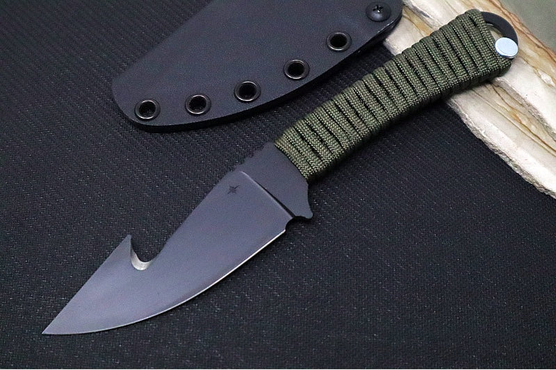 Garage Sale Toor Knives Merlin Woodland - Paracord Skeletonized Handle / Gut Hook