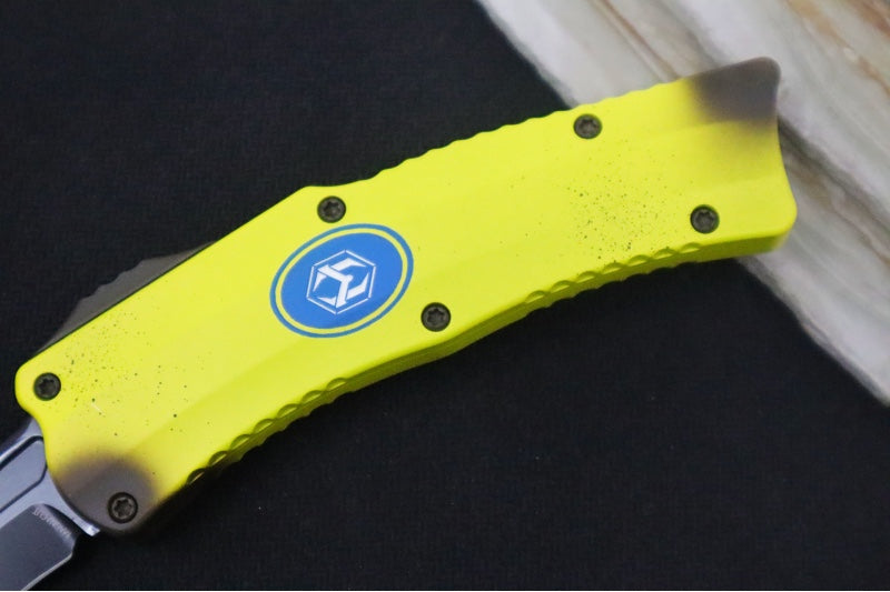 Heretic Knives Stabana OTF - Yellow & Brown Anodized Aluminum Handle / Black DLC Finished Blade / Single Edge Hawkbill Style - Northwest Knives