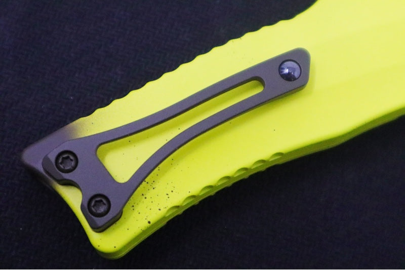 Heretic Knives Stabana OTF - Yellow & Brown Anodized Aluminum Handle / Black DLC Finished Blade / Single Edge Hawkbill Style - Northwest Knives