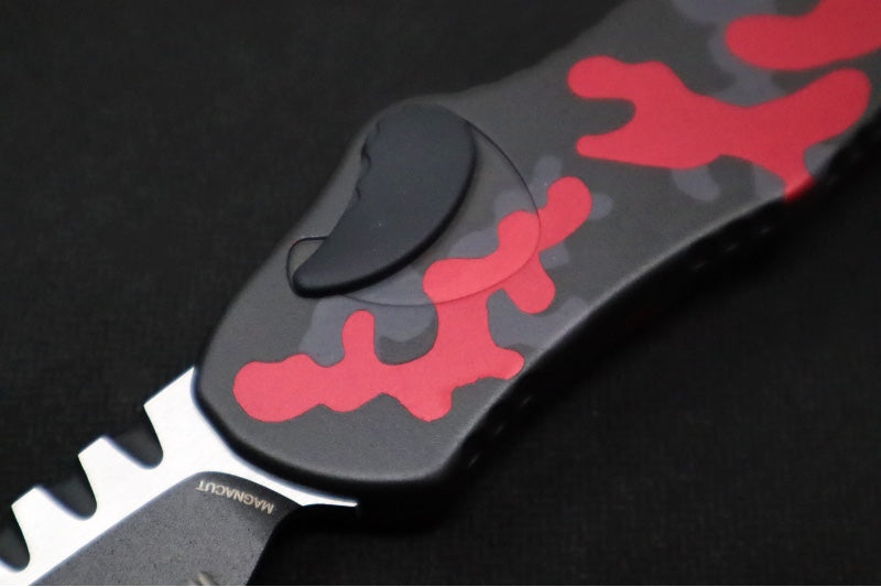 Heretic Knives Hydra Single Action OTF - Two-Toned Black Recurve Blade with Partial Serrate / CPM-Magnacut Steel / Red Camo Anodized Aluminum Handle H008-10B-RCAMO - Northwest Knives
