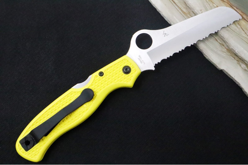 Spyderco Atlantic - Yellow FRN Handle / Satin H2 Steel / Serrated Sheepsfoot Blade - C89SYL