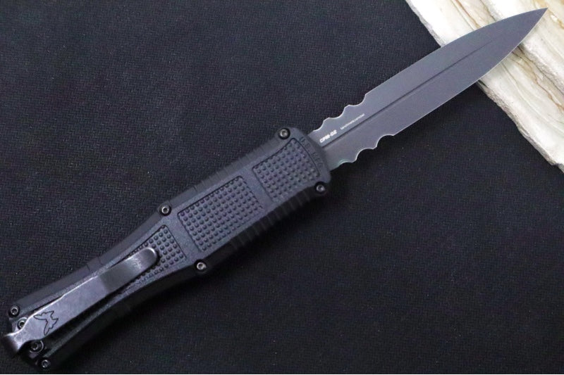 Benchmade 3370SGY Claymore OTF - Dagger Blade with Serrates / CPM-D2 Steel / Smoke Gray PVD Coating / Black Polymer Handle
