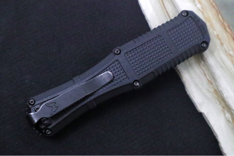 Benchmade 3370SGY Claymore OTF - Dagger Blade with Serrates / CPM-D2 Steel / Smoke Gray PVD Coating / Black Polymer Handle