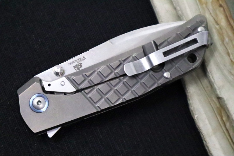 Garage Sale MKM Maximo - Titanium Handle MK-MM-T