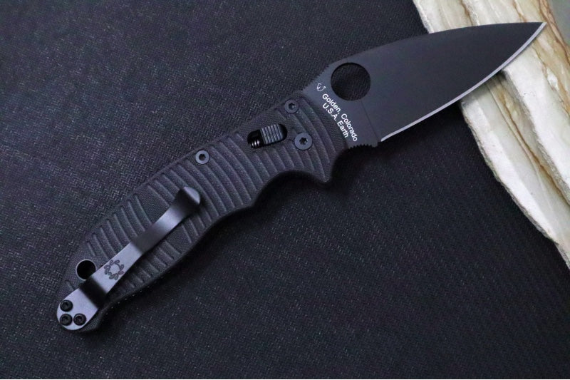 Spyderco Manix 2 Salt - Caribbean Bi-Directional Texture Patterned Black G-10 Handle / Black DLC Finished Blade / CPM-Magnacut Steel C101GMCBKP2