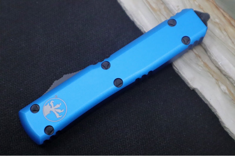 Microtech Ultratech OTF - Blue Aluminum Handle / Dagger Style with Full Serrates / Black Finished Blade 122-3BL