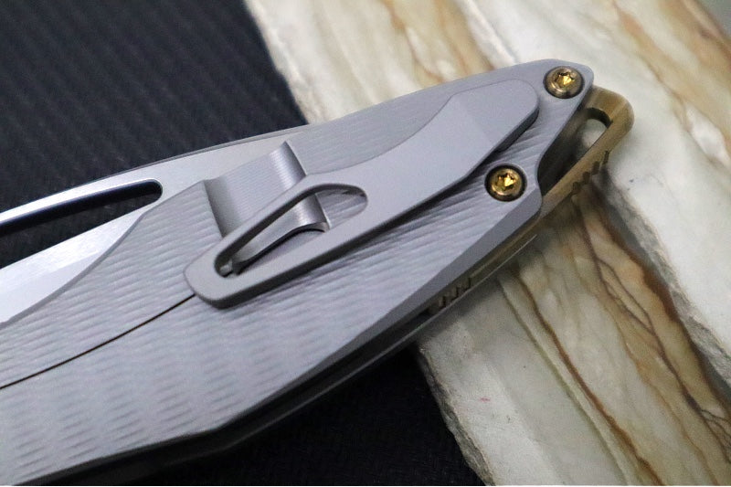 Koenig Mini Arius Nonflipper - Standard with Plexa Patterned Handle - Burnished Blade with Polished Flats - Bronze Spacer & Hardware / Blasted Clip (Gen 1)