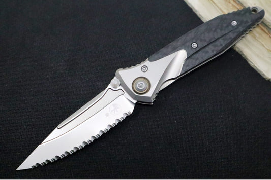 Microtech SOCOM Bravo Mini - Drop Point Blade with Full Serrates / Bead Blasted Finish / Carbon Fiber & Titanium Handle / Bronze Titanium Pivot Collar 260M-9CFTI