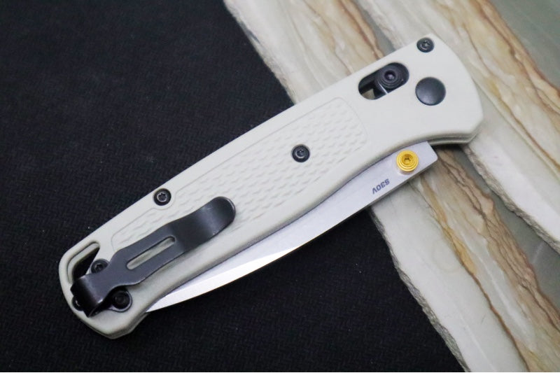 Benchmade 535-12 Bugout - Drop Point Blade / Stonewash Finish / Tan Grivory Handle Scales
