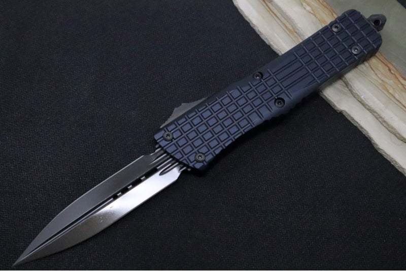 Microtech Signature Series Combat Troodon OTF - Black DLC Blade / Double Edge Dagger / Black Frag Aluminum Handle / Nickel Boron Internals - 142-1CT-DHS