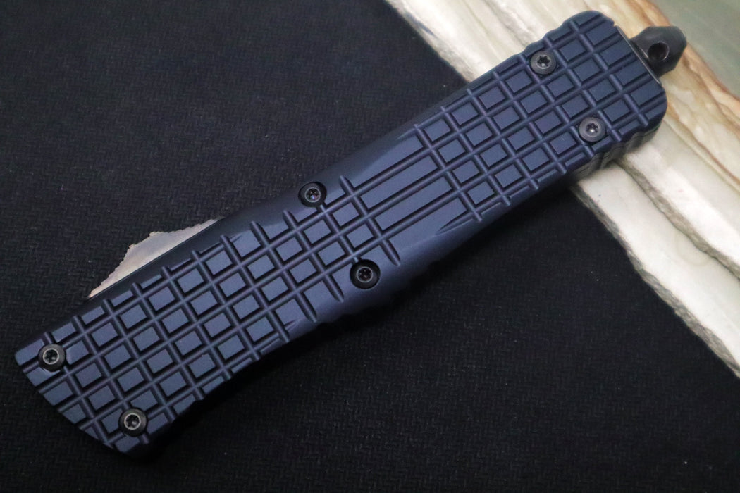 Microtech Signature Series Combat Troodon OTF - Black DLC Blade / Double Edge Dagger / Black Frag Aluminum Handle / Nickel Boron Internals - 142-1CT-DHS