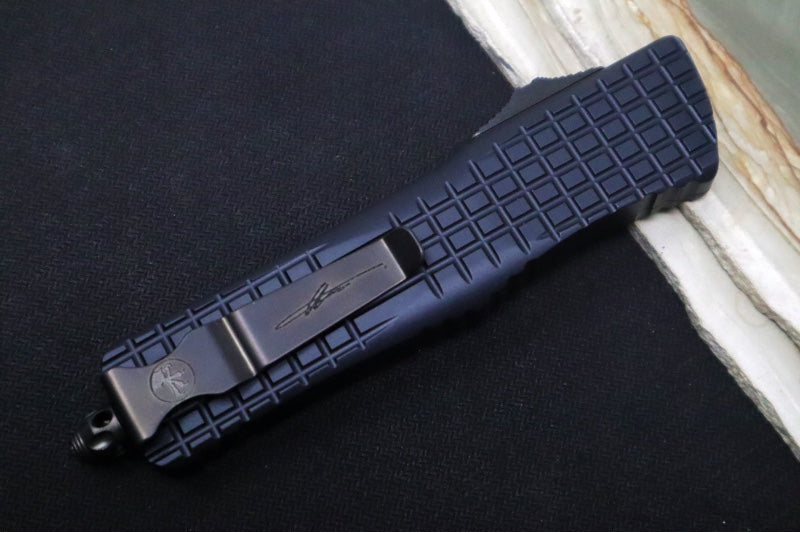 Microtech Signature Series Combat Troodon OTF - Black DLC Blade / Double Edge Dagger / Black Frag Aluminum Handle / Nickel Boron Internals - 142-1CT-DHS