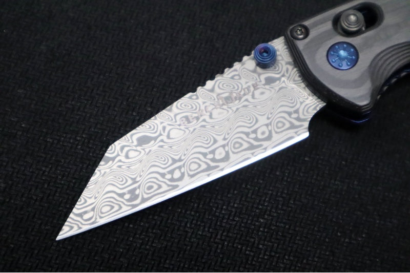 Benchmade 290-241 Full Immunity - Etched Damasteel Blade / Wharncliffe Blade / Unidirectional Carbon Fiber Handle / Blue PVD Accents