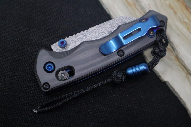 Benchmade 290-241 Full Immunity - Etched Damasteel Blade / Wharncliffe Blade / Unidirectional Carbon Fiber Handle / Blue PVD Accents