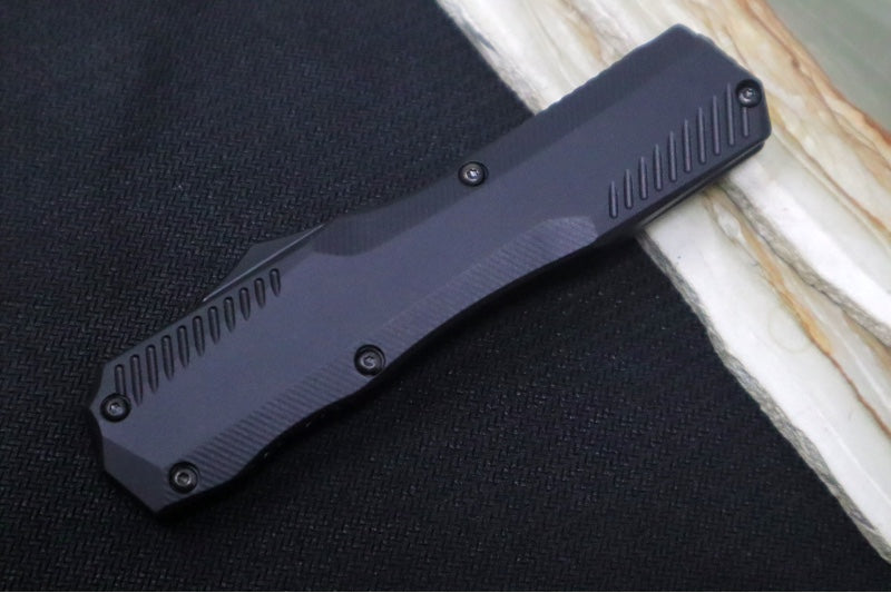 Kershaw 9000DE Livewire OTF - Black Anodized Aluminum Handle / CPM-Magnacut / Double Edge Blade / Black Finish
